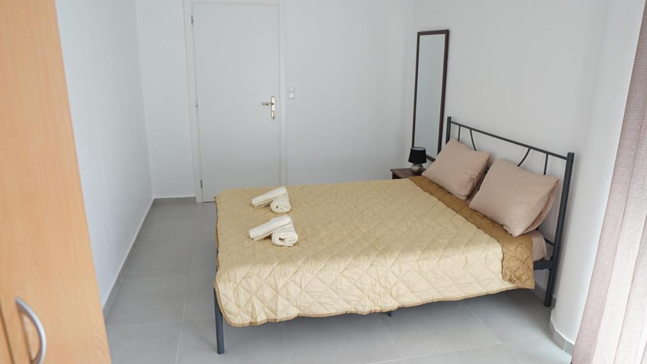 Moírai Nikolas Family Apartments מראה חיצוני תמונה