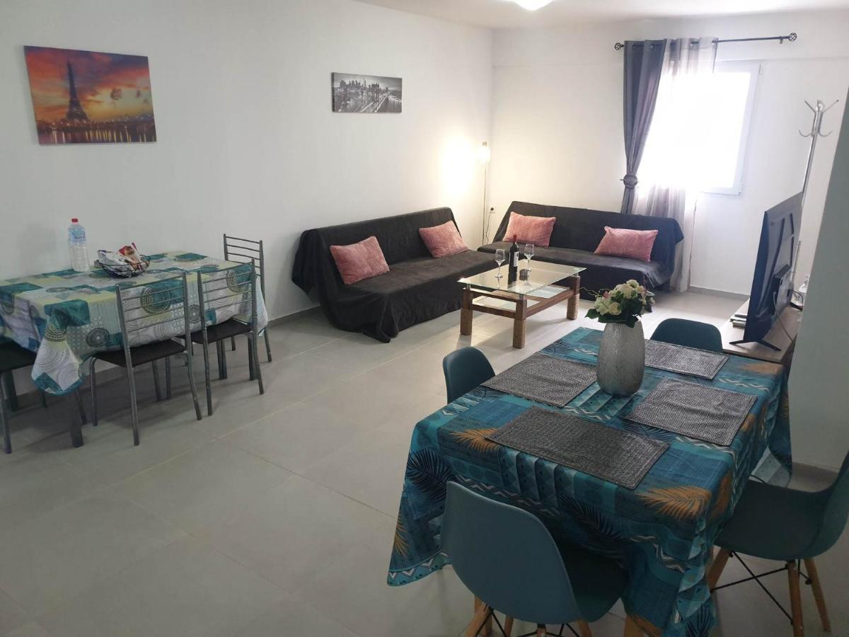Moírai Nikolas Family Apartments מראה חיצוני תמונה