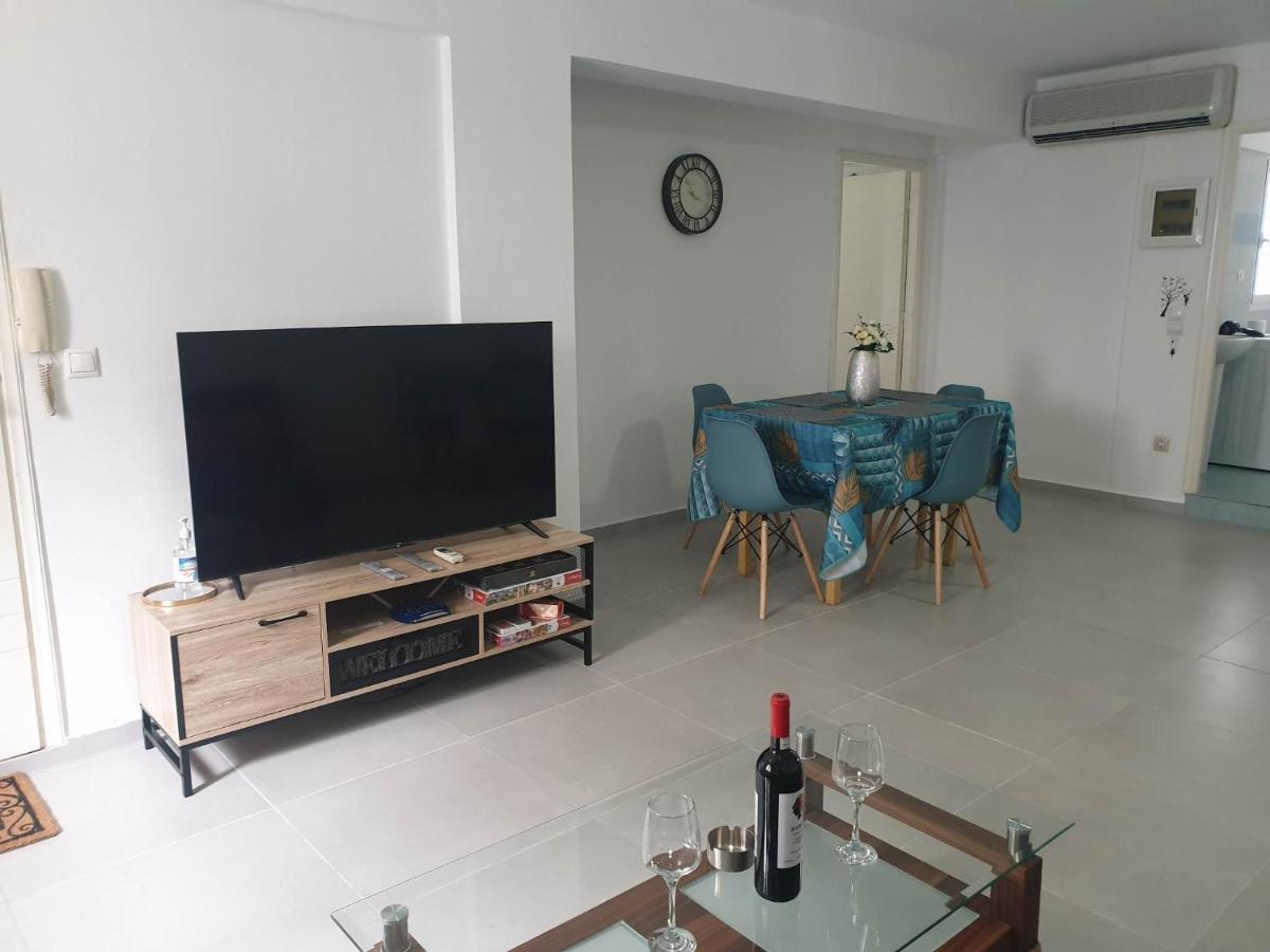 Moírai Nikolas Family Apartments מראה חיצוני תמונה